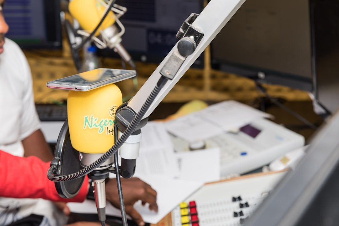 Journalists and editors coordinating live coverage in a newsroom